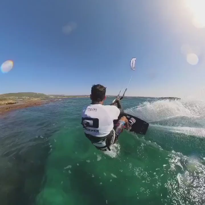 Third person Shoulder mount for GoPro Max and 360video: kitesurfing